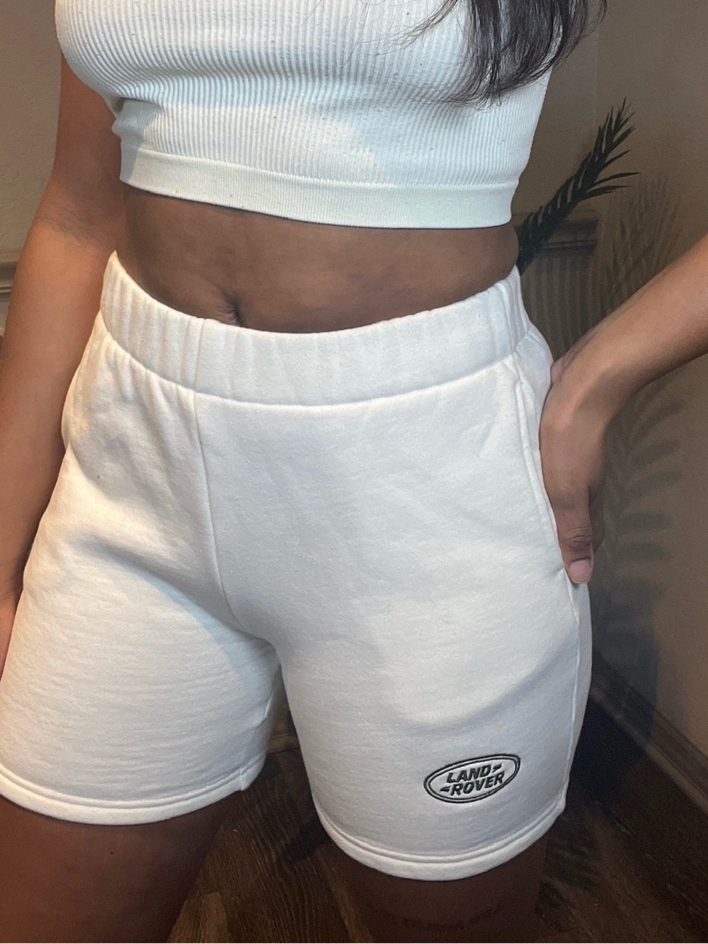 Kids Land Rover Sweat Short - Picture 4 of 4